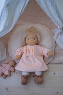 Babypuppe Tara 35 cm