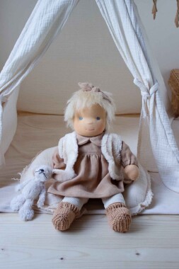 Babypuppe Nelia 35 cm