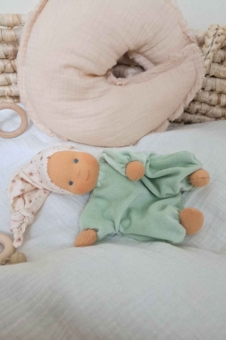 Minischlamperle Meeresschaum mit Blümchenmütze 22 cm
