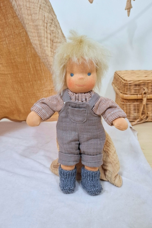 Puppenkind Emil 24 cm